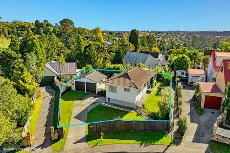 Photo of property in 37 Gatman Street, Birkdale, Auckland, 0626