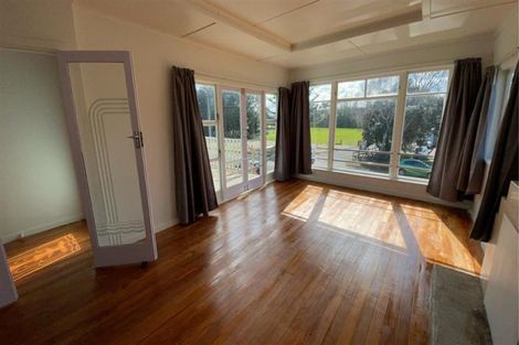 Photo of property in 115 Purnell Street, College Estate, Whanganui, 4500