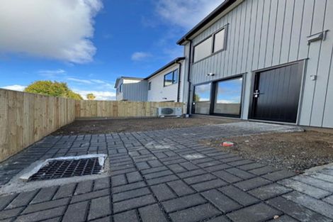 Photo of property in 73b Arimu Road, Papakura, 2110