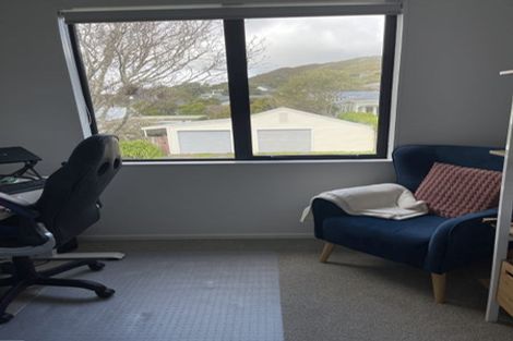 Photo of property in 6 Cook Street, Karori, Wellington, 6012