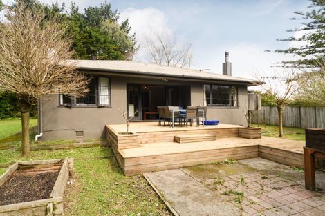 Photo of property in 19 Hewitts Road, Linton, Palmerston North, 4472