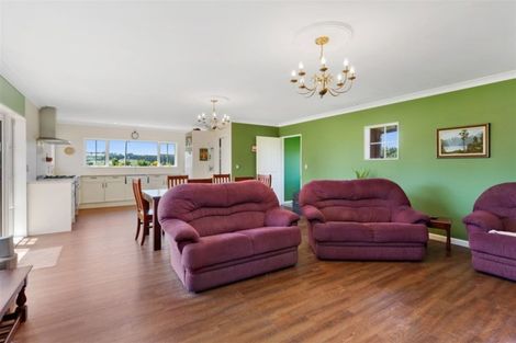 Photo of property in 49 Leslies Road, Cust, Rangiora, 7471