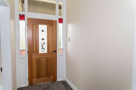 Photo of property in 40 Mcphee Street, Dannevirke, 4930