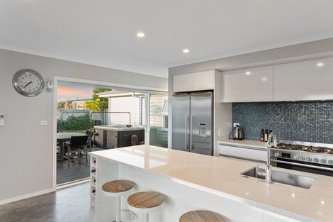 Photo of property in 1 Charles Street, Ohope, 3121