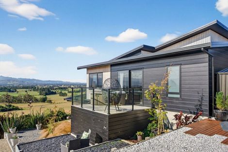 Photo of property in 12 Airstrip Ridge Road, Parkvale, Carterton, 5792