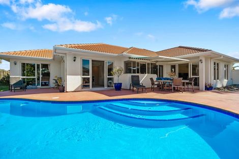Photo of property in 5 Aranui Drive, Papamoa Beach, Papamoa, 3118