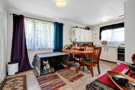 Photo of property in 48 Endeavour Street, Marfell, New Plymouth, 4310