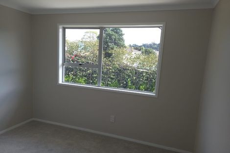 Photo of property in 23 Spinella Drive, Bayview, Auckland, 0629