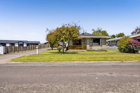 Photo of property in 13 Flint Road West, Stratford, 4332