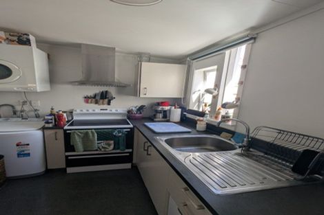 Photo of property in 34 Cleveland Street, Brooklyn, Wellington, 6021