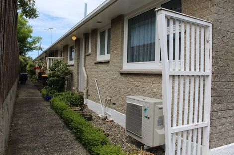 Photo of property in 92 Eglinton Road, Mornington, Dunedin, 9011