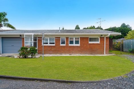 Photo of property in 1/22a Kelvyn Grove, Hillpark, Auckland, 2102