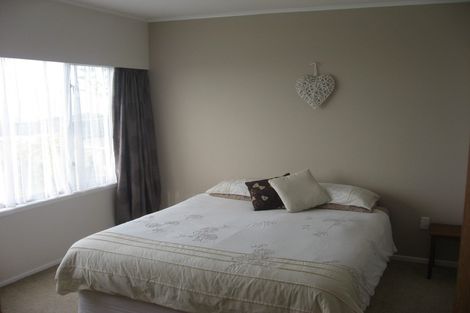 Photo of property in 220 Whirinaki Road, Eskdale, Napier, 4182