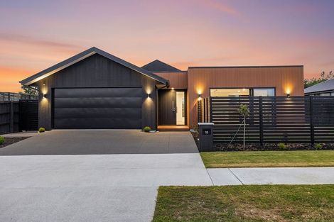 Photo of property in 10 Inch Crescent, Rangiora, 7400