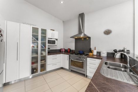 Photo of property in 125 Solomon Street, Brookfield, Tauranga, 3110