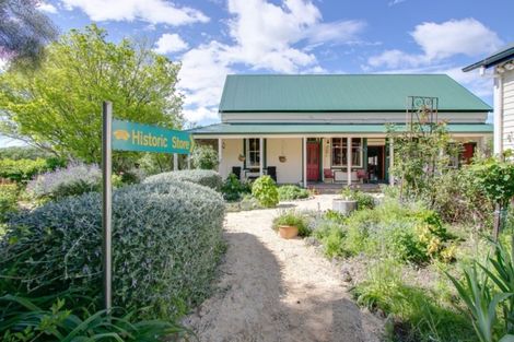 Photo of property in 2269 State Highway 2, Te Hauke, Hastings, 4178