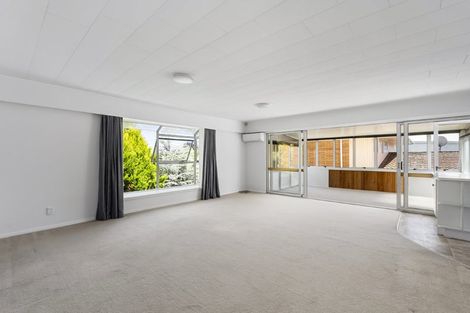 Photo of property in 1/7 Hart Road, Hauraki, Auckland, 0622
