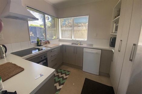Photo of property in 3 Nathan Avenue, Paraparaumu Beach, Paraparaumu, 5032