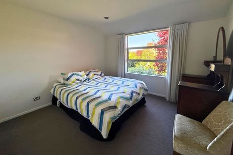Photo of property in 28 Kelliher Drive, Wanaka, 9305