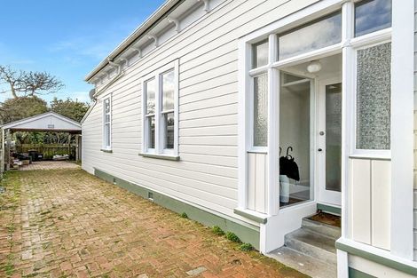 Photo of property in 6 Liverpool Street, Whanganui, 4500