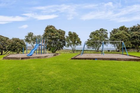 Photo of property in 9 Purata Place, Mangere Bridge, Auckland, 2022