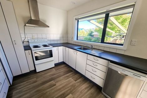 Photo of property in 88 Maidstone Road, Ilam, Christchurch, 8041