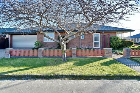 Photo of property in 5 Golding Avenue, Rangiora, 7400