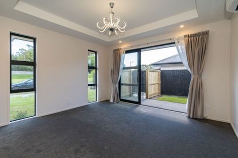 Photo of property in 16 Roys Street, Marshland, Christchurch, 8083