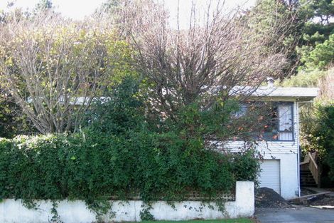 Photo of property in 25 Montgomery Street, Stokes Valley, Lower Hutt, 5019