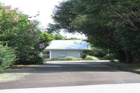 Photo of property in 21 Sunnyview Drive, Brown Owl, Upper Hutt, 5018