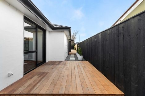 Photo of property in 71 Brightwater Terrace, Terrace End, Palmerston North, 4410