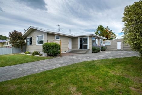 Photo of property in 6 Wynyard Crescent, Tamatea, Napier, 4112