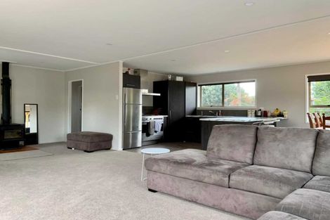 Photo of property in 317 Shakespeare Street, Leamington, Cambridge, 3432