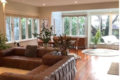 Photo of property in 60 Hobson Street, Thorndon, Wellington, 6011