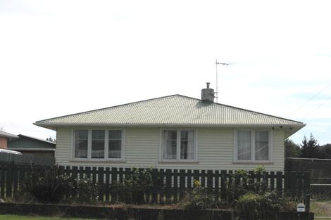Photo of property in 20 Lee Street, Castlecliff, Whanganui, 4501