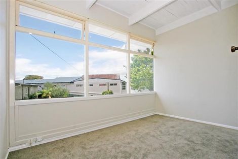 Photo of property in 7/3 Picton Street, Howick, Auckland, 2014