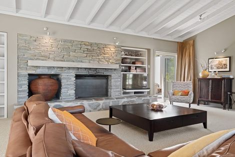 Photo of property in 1 Advance Terrace, Arrowtown, 9302