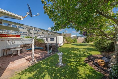 Photo of property in 9 Hamilton Crescent, Whitianga, 3510