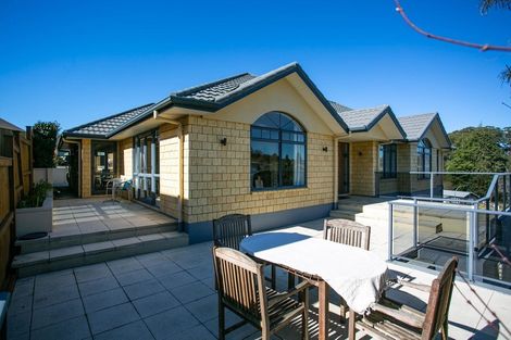 Photo of property in 2a Victoria Street, Cambridge, 3434