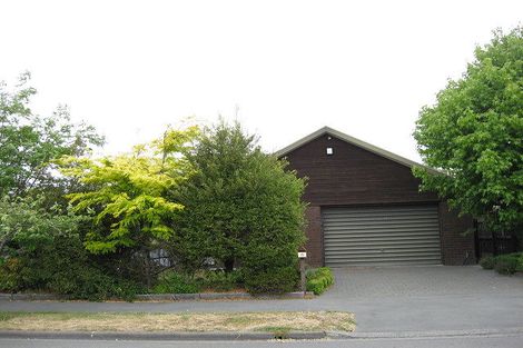 Photo of property in 15 Forest Park Place, Parklands, Christchurch, 8083