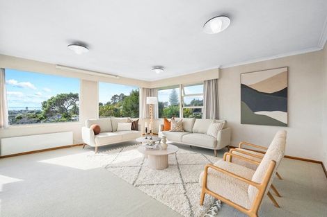 Photo of property in 1 Elizabeth Place, Mairangi Bay, Auckland, 0630