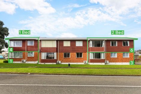 Photo of property in 1 Mana Avenue, Titahi Bay, Porirua, 5022