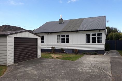 Photo of property in 175 Aorangi Road, Bryndwr, Christchurch, 8053