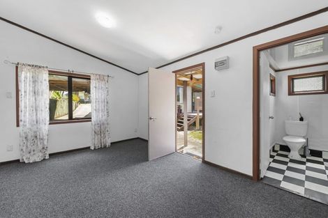 Photo of property in 5 Beryl Place, Pukehangi, Rotorua, 3015