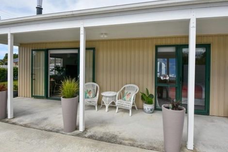 Photo of property in 19a Charles Street, Carterton, 5713