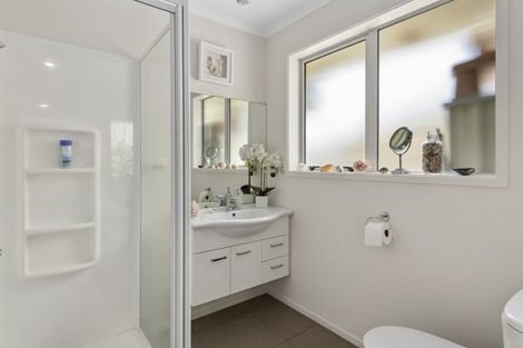 Photo of property in 5 Darraghs Lane, Brookfield, Tauranga, 3110