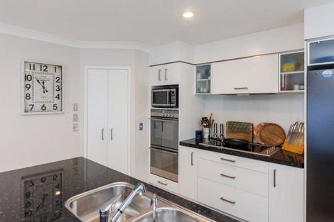 Photo of property in 22 Phoenix Avenue, Hokowhitu, Palmerston North, 4410