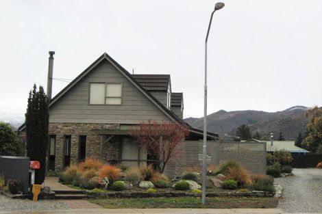 Photo of property in 8 Waldron Place, Clyde, 9330