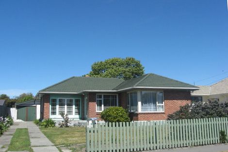 Photo of property in 72 Bassett Street, Burwood, Christchurch, 8083