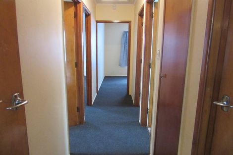 Photo of property in 14 Lindis Place, Mangere Bridge, Auckland, 2022